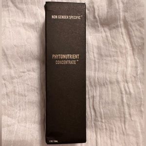 NON GENDER SPECIFIC Phytonutrient Concentrate 1.7oz Protective Facial Oil Vegan